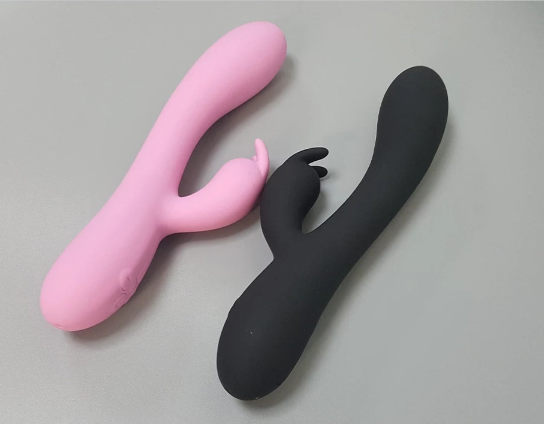 Lucifer On You - Rabbit Sextoy vibrant et chauffant  stimulateur point G et clitoris jouet sexuel waterproof flexible silencieux rechargeable USB multipositions